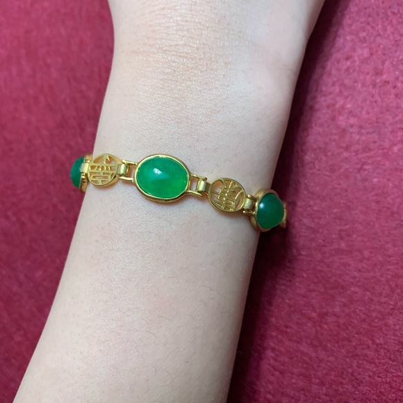 Jade Set - Picture 5 of 5